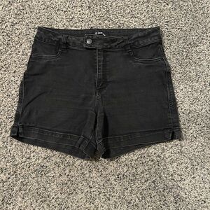 d. jeans Black Jean Shorts Mid-Length